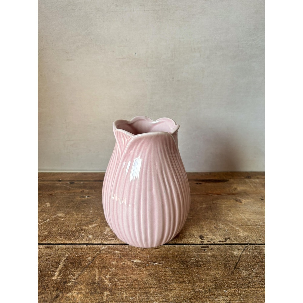 Vintage Pink Tulip Ceramic Vase β Ribbed Farmhouse Cottagecore Decor - Picture 2 of 11